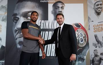Fury-Usyk: Joshua to step aside for £15m?