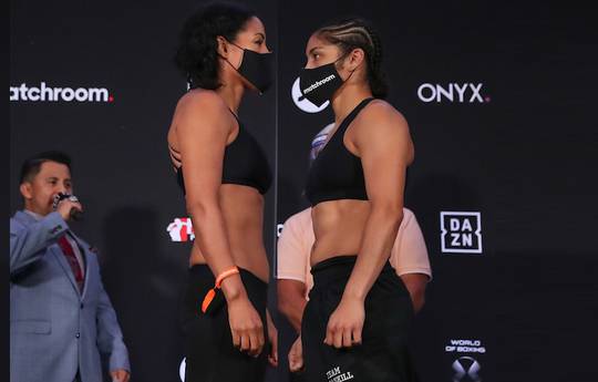 Brekhus and McCaskill make weight before the bout for four titles