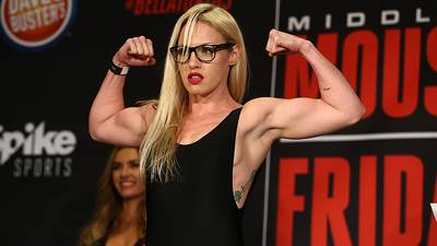 Hardy wants equal purses for women and men in boxing