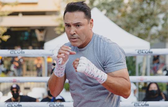 Oscar De La Hoya Reveals Current Champion's Path to GOAT Status: "Just One More Fight"