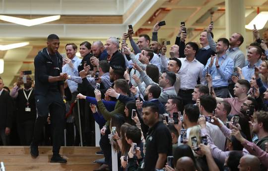 Joshua and Parker at the final press conference (photos + video)