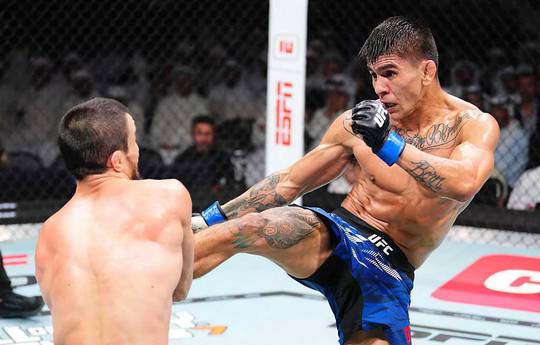 Баутиста все еще считает, что он способен победить Нурмагомедова