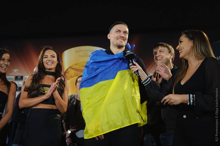 Photos from Usyk vs Briedis weigh-in