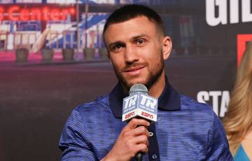 Lomachenko praises skills and intelligence of Lopez in the ring