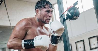 Darren Till vs Darren Stewart Undercard - Lista Completa de Luchas, Horario, Orden de Combate