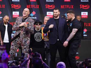 Фьюри: «Я снесу Махмудову башку с плеч»