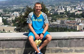 Khyzhniak refuses to turn pro before 2020 Olympics