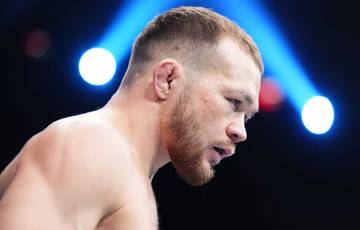 Yang se negó a estrechar la mano del entrenador O'Malley en el UFC 299