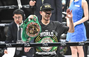 Nakatani knocked out Santiago and became the champion in the third weight category