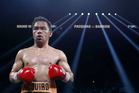 Pacquiao Offers Lomachenko a Fight in the USA