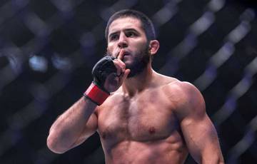 Makhachev responded sharply to Holloway's rebuke