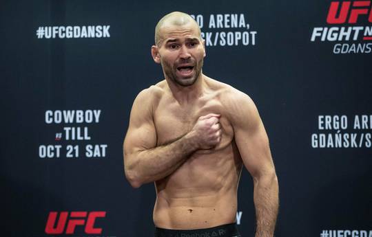 Lobov on transition to Bare Knuckle FC: Wrestlers lay on top of me