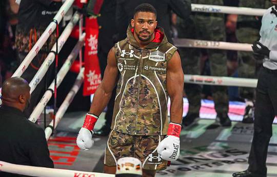 Джошуа получил травмы в смертельном ДТП в Нигерии – видео