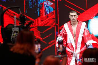 Olympic champion Tishchenko may face undefeated Akberbayev