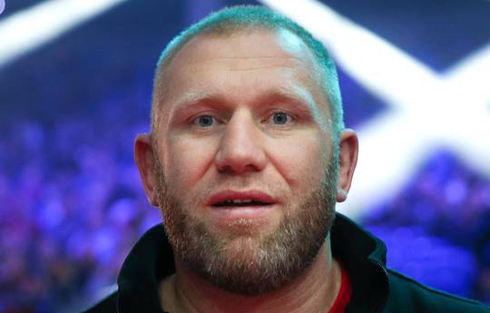 Kharitonov to Taktarov: Come to the gym, I will hit you in the balls