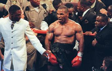 Atlas nannte den Boxer, dessen einschüchterndes Verhalten Tyson kopierte