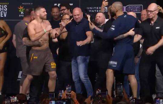 What time is UFC 319 Tonight? Du Plessis vs Chimaev - Start times, Schedules, Fight Card