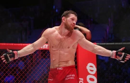 Гаджиев не советует Минееву переходить в Bellator