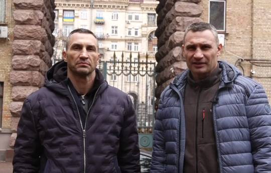 Los hermanos Klitschko grabaron un videomensaje