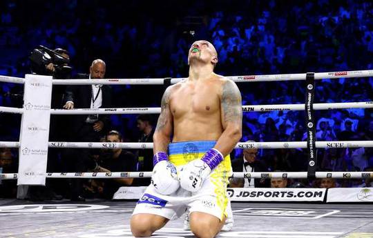 'Geweldig boksen'. Berinchik verheugd over overwinning Usyk op Fury