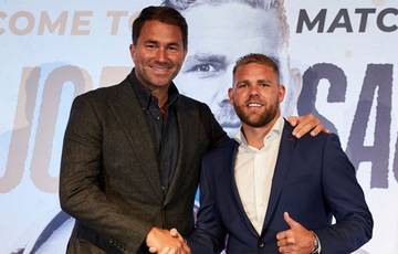 Saunders is officially with Hearn, aimes at Alvarez and Golovkin
