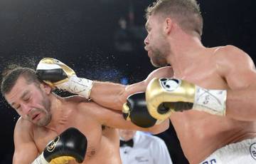 Saunders dominates Lemieux