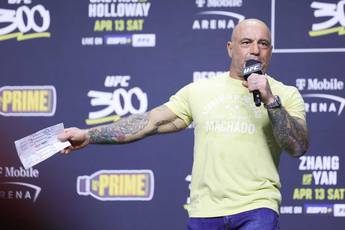 Rogan propose de tenir des combats sur un terrain de basket
