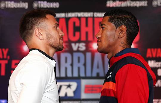 Lomachenko and Marriaga looked at each other (photos)