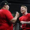 Saul Alvarez held an open training session 22