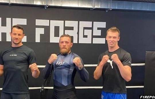 Kvyat trains with McGregor, now wants to wrestle with Khabib