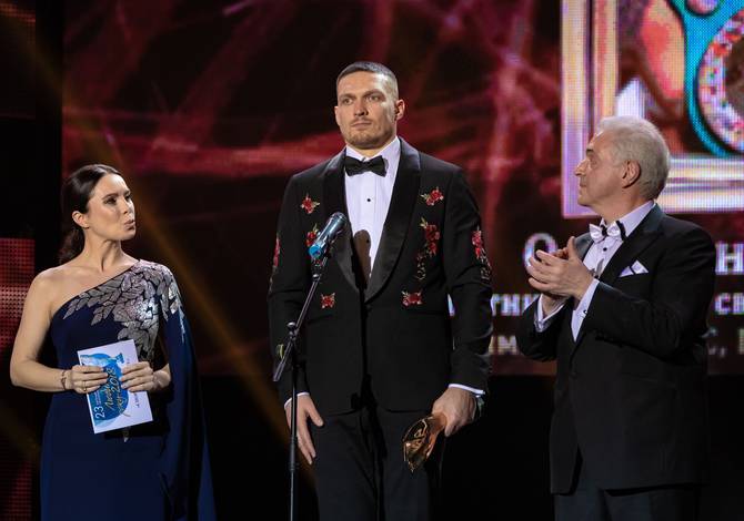 Усик стал «Спортсменом года 2018» в Украине (фото)