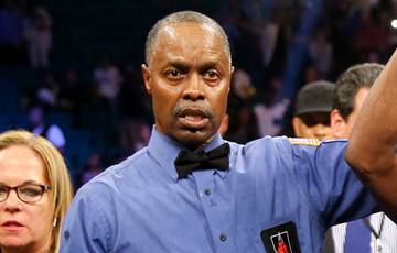 Kenny Bayless will be the referee for Canelo vs GGG