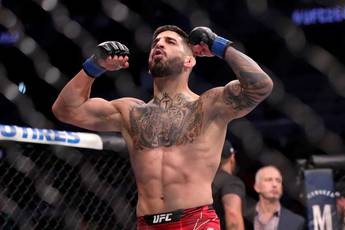 Topuria versprach, Stevenson und Crawford die Münder zu brechen