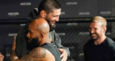 Бывший чемпион UFC высоко оценил Чимаева