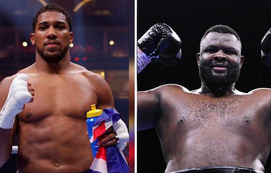 L'équipe d'Anthony Joshua répond aux rumeurs de combat de Martin Bakole : "Nous explorons les options