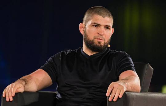 "Didn't fly to the stars." Evloev noted Khabib’s simplicity