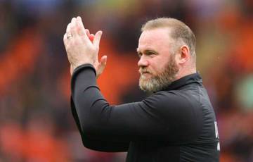 Der ehemalige Stürmer von Manchester United Rooney könnte sein Debüt im Profiboxen geben