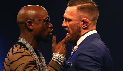 Mayweather advises McGregor to stay in UFC