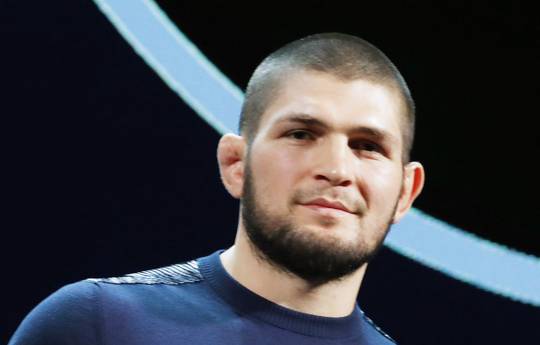 Khabib names world's best boxers