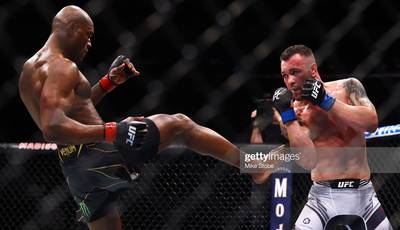 UFC 268: победа Усмана и другие результаты