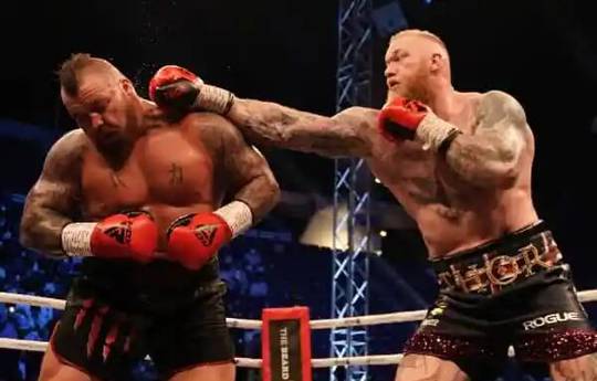 Bjornsson beats Hall in 'heaviest' boxing match ever