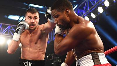 Gvozdyk defends title