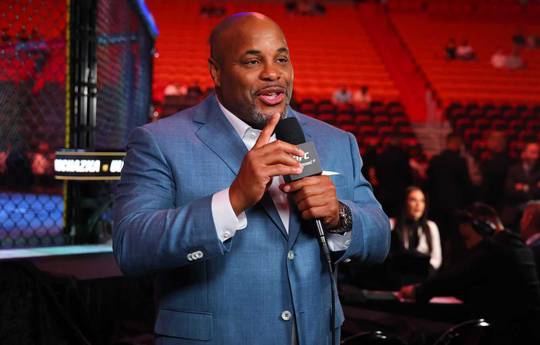 Кормье поздравил Ульберга с победой над Прохазкой