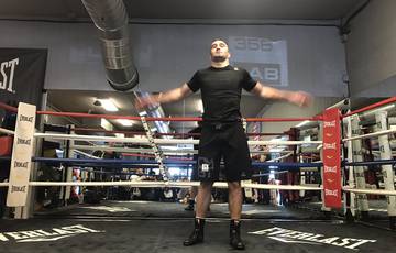 Gassiev and Wlodarczyk in open training sessions (video)