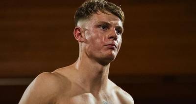 Wann findet heute Abend der Kampf William Crolla gegen Fraser Wilkinson statt? Ringwalks, Zeitplan, Streaming-Links