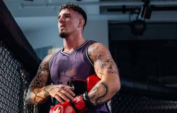 Aspinall has no plans to fight for interim title