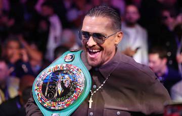 Usyk réagit à la victoire de Dubois sur Joshua