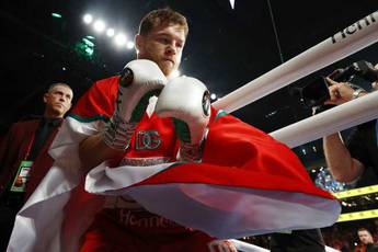 Canelo had no trouble dealing with Berlanga