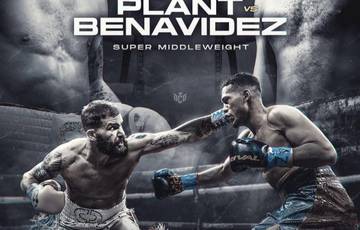 Benavidez and Plant signed a contract to fight