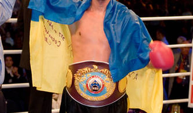 Сергей Дзинзирук с титулом чемпиона мира по версии WBO